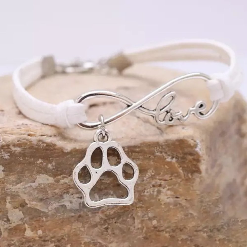 Love "Paw" Bracelet